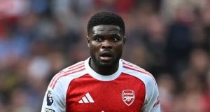 Arsenal Oo Markii Ugu Horreysay Si Arxan Darra Ah Uga Hadashay Kufsigii Lagu Soo Oogay Thomas Partey