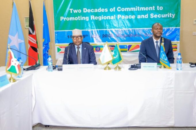 Wasiir Fiqi oo ka qeyb galay shirka Wasiirrada Gaashaandhigga dalalka ciidanka heeganka Afrikada Bari ee ka socda Muqdisho