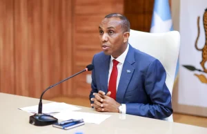 Ra’iisul Wasaare Xamse oo la kulmay Xildhibaan Samakaab Xuseen