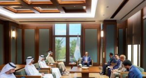 Muxuu ku adanaa safarka deg dega ah ee Wasiiru dowlaha arrimaha dibada ee Imaaraadka oo muqdisho soo gaaray