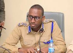 Booliska oo ka hadlay dhalinyarada isku dhiga gaadiidka Isticmaala Wadooyinka