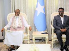 Guddoomiyihii hore Baarlamaanka Federaalka Soomaaliya iyo wafdi uu hoggaaminayo oo ku wajahan yihiin Magaalada Baydhabo