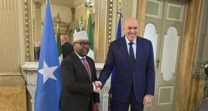 Wasiirka Gaashaandhigga Soomaaliya oo dhigiisa Talyaaniga kala hadlay maalgelinta howlgalka cusub ee AUSSOM