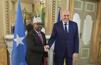 Wasiirka Gaashaandhigga Soomaaliya oo dhigiisa Talyaaniga kala hadlay maalgelinta howlgalka cusub ee AUSSOM