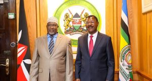 Guddoomiyaha Golaha Shacabka oo Nairobi kula kulmay dhigiisa Kenya