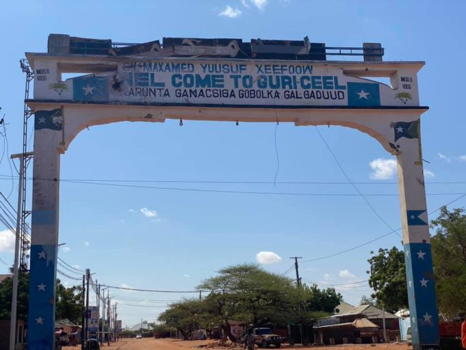 Galmudug oo sheegtay in Maxkamad lasoo taagayo Nin ku eedeysan in uu dil ka gaystay Guriceel