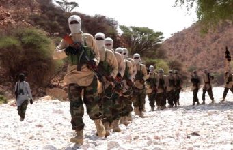 Puntland oo dishay sarkaal sare oo Daacish u qaabilsanaa miinooyinka