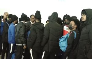 Dowladda Fedaraalka oo maanta dalka dib ugu soo celisay 165 ruux