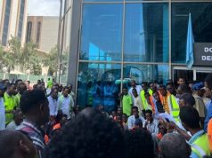 Shaqaalaha Garoonka Diyaaradaha Aden Cadde oo Shaqo Joojin Sameeyay