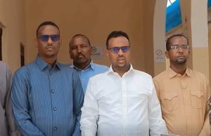 DHAGEYSO :Maamulka gobolka Hiiraan oo digniin adag u diray dadka hubka sida sharci darada ah ku dhex qaata magaalada Baledweyne