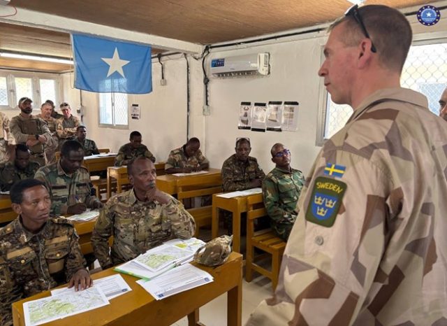 Sweden oo ciidamo kooban usoo dirtay Soomaaliya si ay u caawiyaan ciidanka xoogga dalka