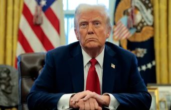 Maamulka Trump oo Beegsanaya Dadka Kasoo Jeeda “Dunida Saddexaad” oo Soomaalidu Safka Hore Kaga Jirto