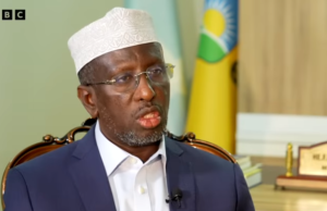 Sheekh Shariif: “Doorashada qof iyo cod magac uun bay ka tahay, dalka wuxuu ku jiraa xaalad halis ah