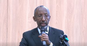 Wasiirka Waxbarashada XFS oo sheegay in dhowaan lasoo dhammaystirayo 10ka kun ee macallin