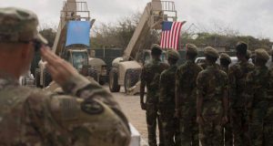 Mareykanka oo hoos u dhigay daahfurnaanta howlgalladiisa milatari ee Soomaaliya