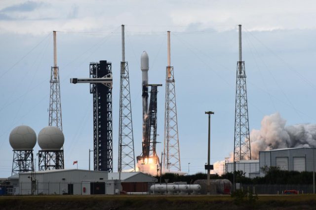 Turkiga oo sheegay inuu bilowday dhismaha saldhiga laga diri doono Dayax gacmeedyada