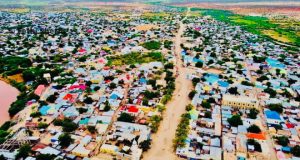 Dhacdo Naxdin leh: Aabe Soomaaliyeed oo maanta gabadhiisa ku gowracay degmada Baardheere