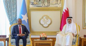 Madaxweyne Xasan Shiikh oo xaaladda dalka kala hadlay Amiirka Qadar