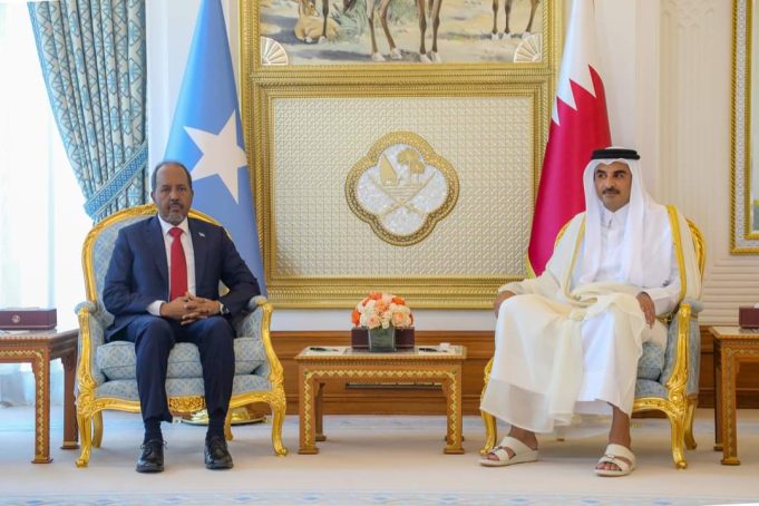 Madaxweyne Xasan Shiikh oo xaaladda dalka kala hadlay Amiirka Qadar