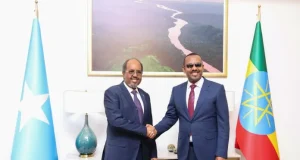 Xasan Sheekh iyo Abiy Axmed oo kulmay+Sawirro