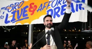 Duqa Cusub ee New York oo ku dhaqaaqaya tallaabo ka dhan ah Qorshaha Donald Trump