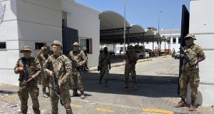 In ka badan 200 muhaajiriin ah oo ay ku jiraan Soomaali oo laga xoreeyay magafaha Libya