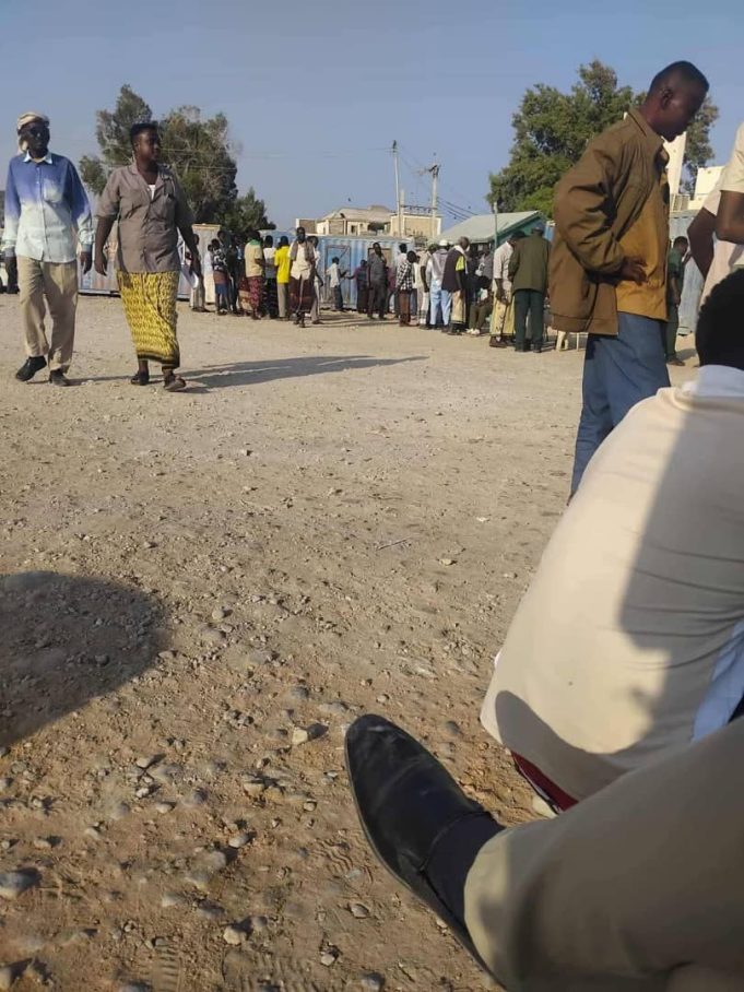 Dekedda Boosaaso oo saaka laga joojiyay in ay galaan Dhamaan Shaqaalihii.