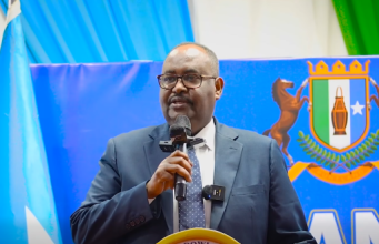 Puntland oo sheegtay in dowladnimada Soomaaliya ay halis weyn ku jirto, loona baahan yahay in la badbaadiyo
