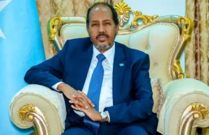 Xassan Shiikh oo booqasho xasaasi ah ku tagaya Magaalada Laascaanod