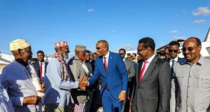 Ra’iisul wasaare Xamse oo u safraya magaalada Dhuusamareeb