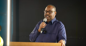 Madaxweynaha Puntland: “Dastuur ay malmalooqayaan Xasan Sheikh iyo Aadan Madoobe ma noqon karo mid ummaddu wada leedahay”