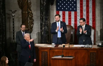 Trump oo weerar Afka ah ku qaaday Soomaalida & Ilhaan Cumar oo jawaab ka bixisay