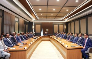 Wadahadalka Dowladda Federaalka & Mucaaradka oo goordhow ka furmaya Villa Somalia