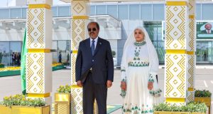 Madaxweyne Xasan Sheikh oo gaaray Addis Ababa si uu uga qeyb galo shir madaxeedka 39aad ee Midowga Afrika