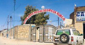 Masuuliyiin ka Tirsan Dowladda Hoose ee Burco oo Musuqmaasuq Loo Xiray