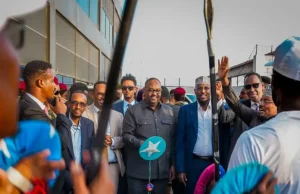 Sidee Madaxweynaha Puntland loogu soo dhaweeyay Muqdisho