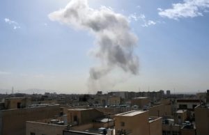 Maxaa ka cusub Weerarka ay Isral ku qaaday Iiraan iyo Gantaalo ku dhacay Hoyga Khumeyni