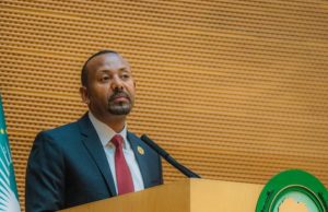 Raysal Wasaare Abiy Axmed: Waddan ay ku nool yihiin 130 milyan ma noqon karo bad la’aan