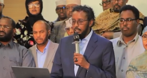 Xildhibaannada Mucaaradka oo ka digay sii socoshada wax-ka-beddel Dastuur oo aan heshiis lagu ahayn