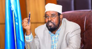 Jubbaland oo sheegtay in deegaannada ay maamusho aanay ka dhaqangeli doonnin Dastuurka Dalka haddii wax ka baddel lagu sameey