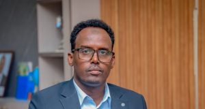 Wasiiru Dowlaha Wasaaradda Shaqada & Arrimaha Bulshada oo xilkaas iska casilay