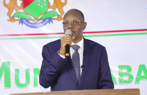 Koofur Galbeed oo isku darsatay Abaar & Xiisad Siyaasadeed