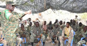 Taliyaha AUSSOM oo booqday Mubaarak kaddib hawlgalkii looga xoreeyay Al-Shabaab