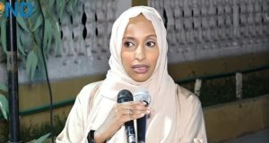 Samira Gaid: Madaxweynuhu wuu ka taxaddarayaa in uu kordhiyo muddo xileedkiisa sabab la xiriirta dhaleecayn ka imaan karta beesha caalamka