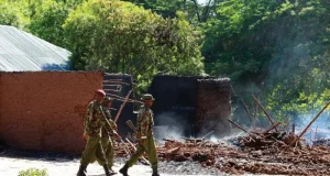 Kenya oo Booliis dheeraad ah u dirtay in uu kala dhexgalo dagaal u dhaxeeya Soomaalida & Kamba