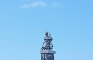 Madax ka kala tirsan Soomaaliya & Turkiga oo Dekedda Muqdisho kusoo dhaweyneysa Markabka qodaya Shidaalka Dalka