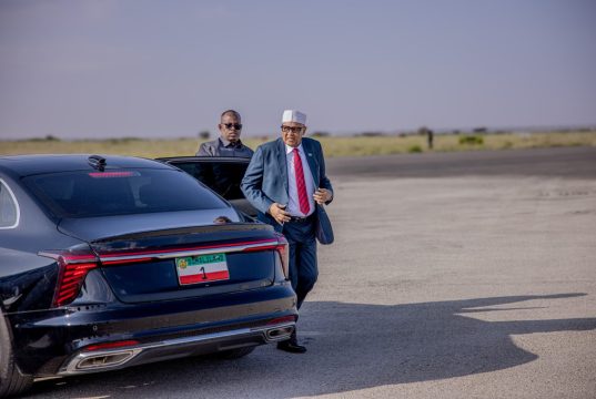 Madaxweynaha Soomaliland oo u safray dalka Imaaradka Carabta