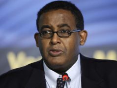 Ra’iisul Wasaarihii hore Cumar Cabdirashiid oo ka digay khilaaf siyaasadeed iyo saameynta khayraadka dalka