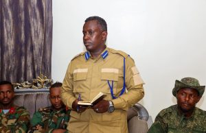 Saraakiisha Ciidamada Federaalka oo kulan ka yeeshay Adkaynta Amniga Baydhabo