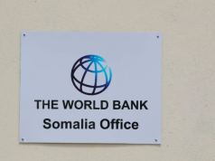 Bangiga Adduunka oo laga cabsi qabo inuu jaro taageerada miisaaniyadda Soomaaliya